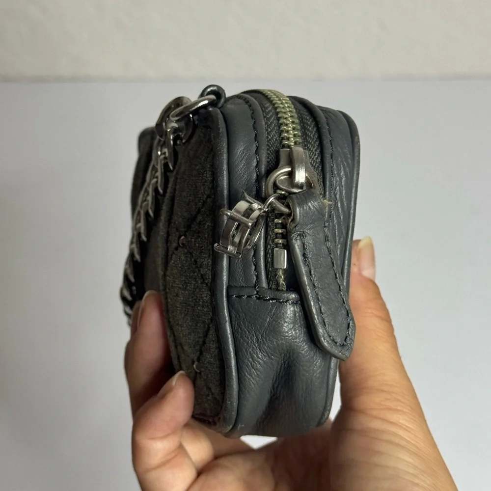 Juicy Couture Y2K Terry Velour Wristlet Rhinestone Retired Gary Purse Pouch Rare